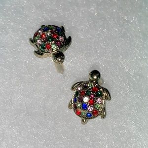 turtle diamond stud earrings